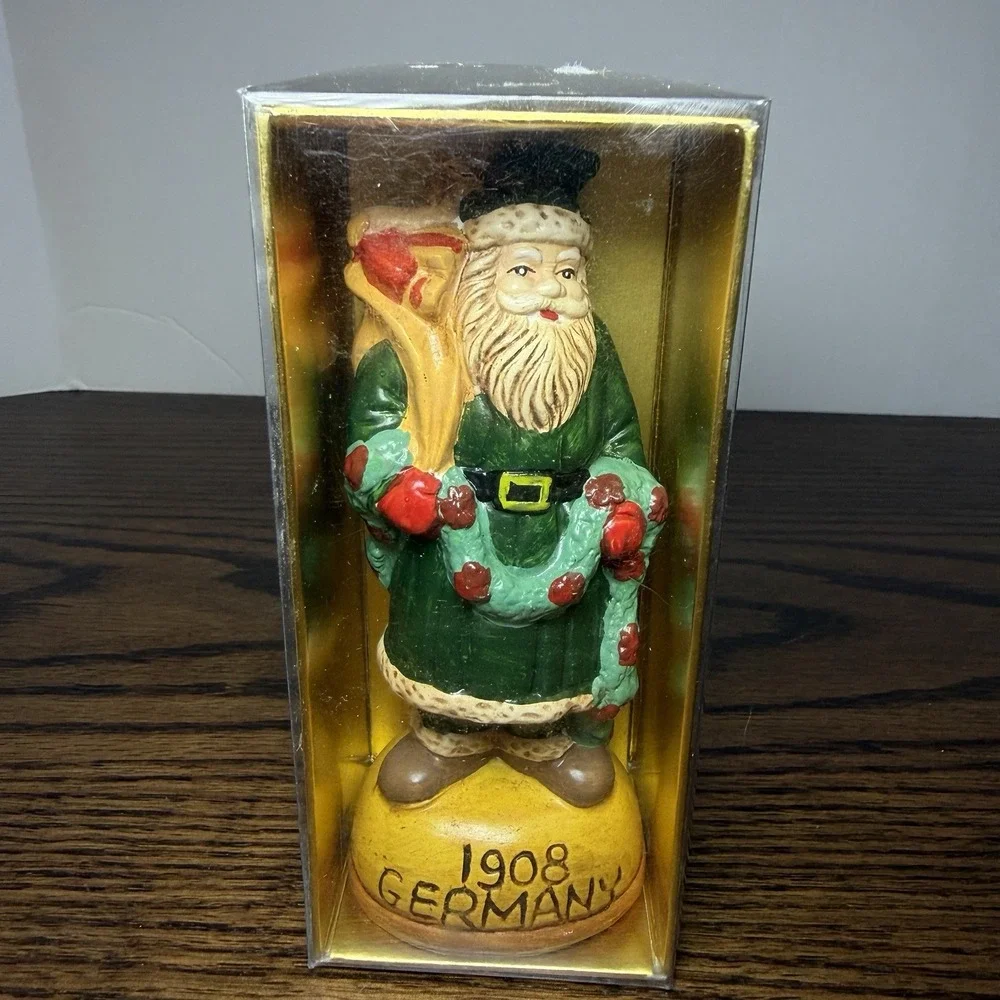 Vintage Santa From Around The World Collection Lot Of 5 Ceramic Figurines 5